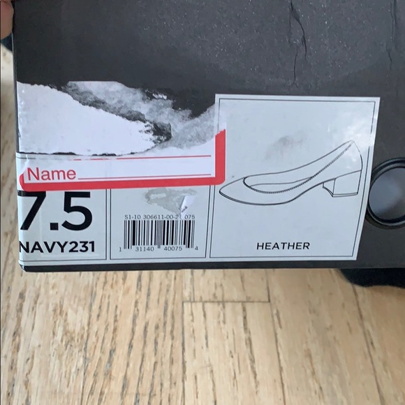 Banana Republic heels - Picture 6 of 6